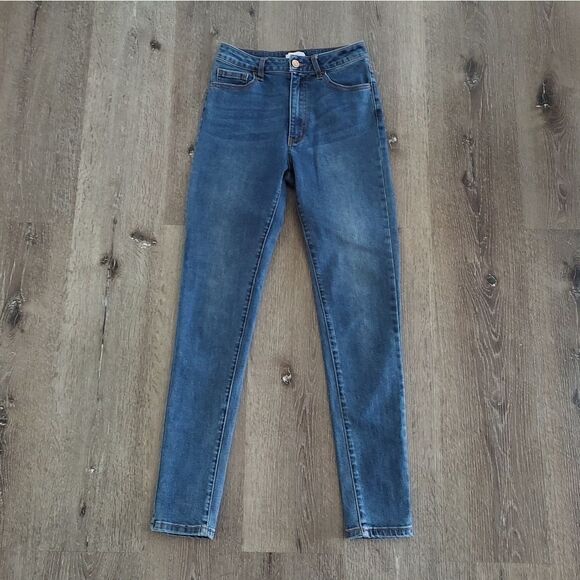 Forever 21 High-Rise Skinny Jeans Size 26 - Picture 1 of 6